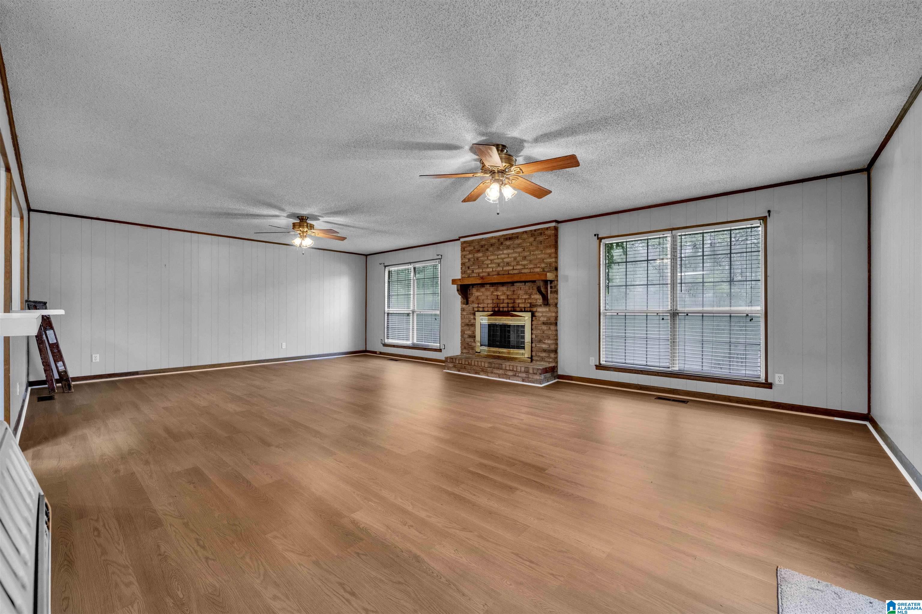 Residential in QUINTON 5