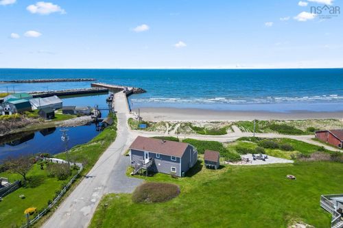 3291 Main Shore Rd, Port Maitland, NS, B5A5W3 | Card Image