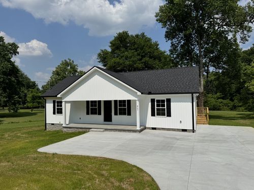 617 Kingree Rd, Shelbyville, TN, 37160-4630 | Card Image