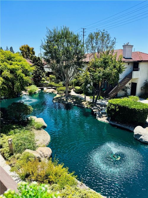 202-13110 Creek View, Garden Grove, CA, 92844 | Card Image