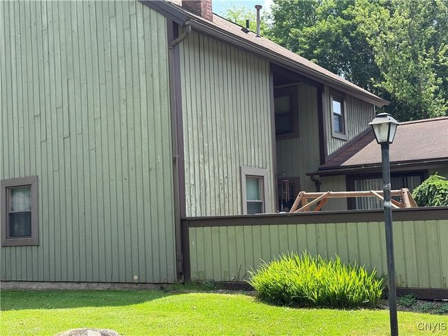 646 Idlewood Ct, House other with 3 bedrooms, 2 bathrooms and null parking in Baldwinsville NY | Image 25