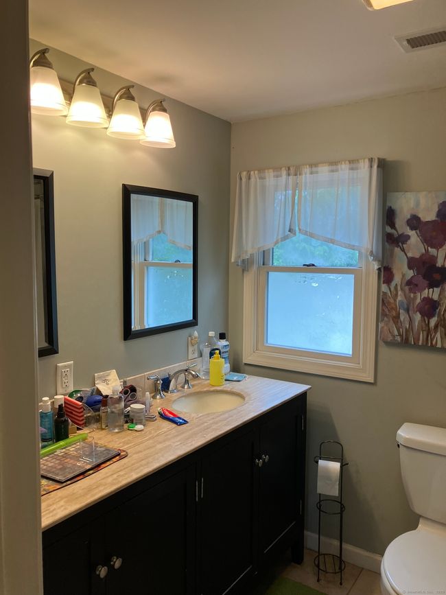 74 Brussels Ave, House other with 3 bedrooms, 2 bathrooms and 7 parking in Wethersfield CT | Image 20