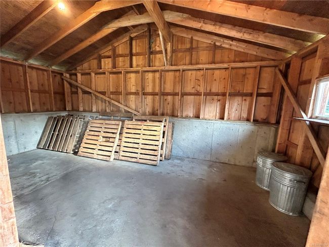 6140 Lakes Rd, House other with 5 bedrooms, 5 bathrooms and 4 parking in Duncan BC | Image 52