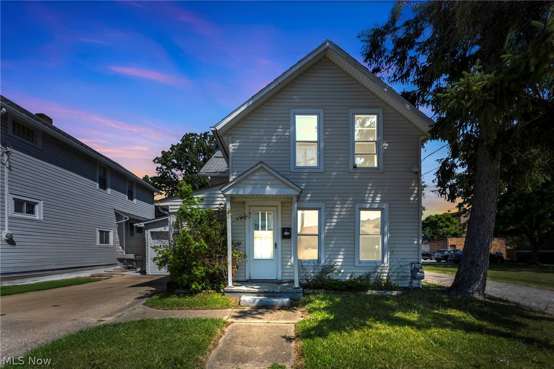 5th St, Lorain, OH 44052