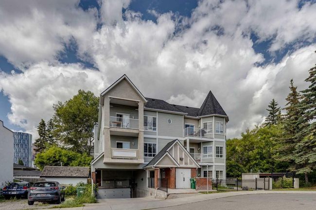 302 - 42 6a St Ne, Condo with 2 bedrooms, 2 bathrooms and 1 parking in Calgary AB | Image 6