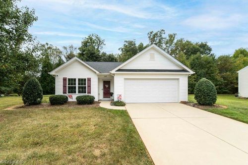 1602 Weatherend Dr, Rural Hall, NC, 27045-9817 | Card Image