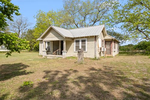 400 W Front St, Trinidad, TX, 75163-6020 | Card Image