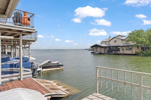 305 N. Hsb Blvd, Horseshoe Bay, TX, 78657 | Card Image