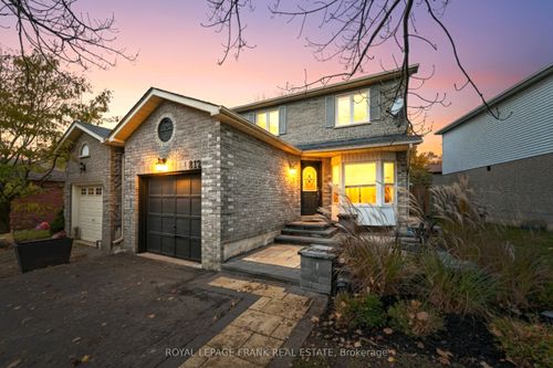 812 Attersley Dr, Oshawa, ON, L1K1T2 | Card Image