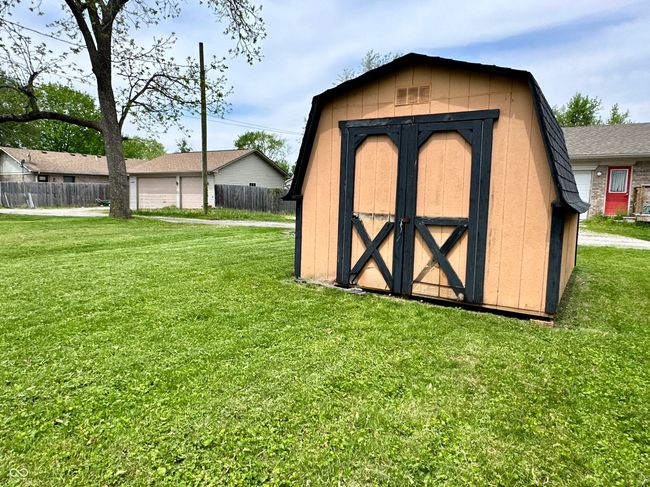 100 Lincoln St, House other with 3 bedrooms, 2 bathrooms and null parking in Plainfield IN | Image 48