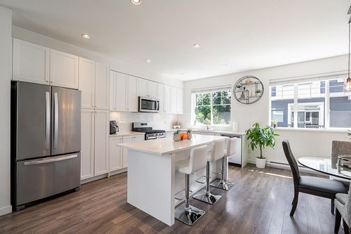 13-16678 25 Ave, Surrey, BC, V3Z0Z2 | Card Image