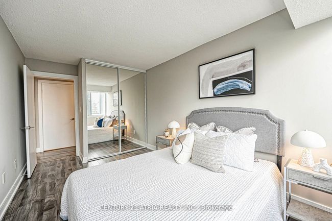 206 - 350 Webb Dr, Condo with 2 bedrooms, 2 bathrooms and 2 parking in Mississauga ON | Image 21