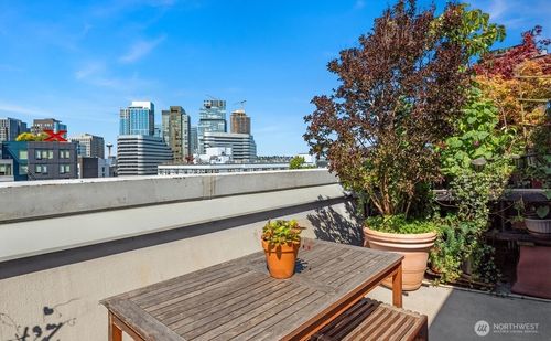 211-417 E Pine St, Seattle, WA, 98122-2375 | Card Image