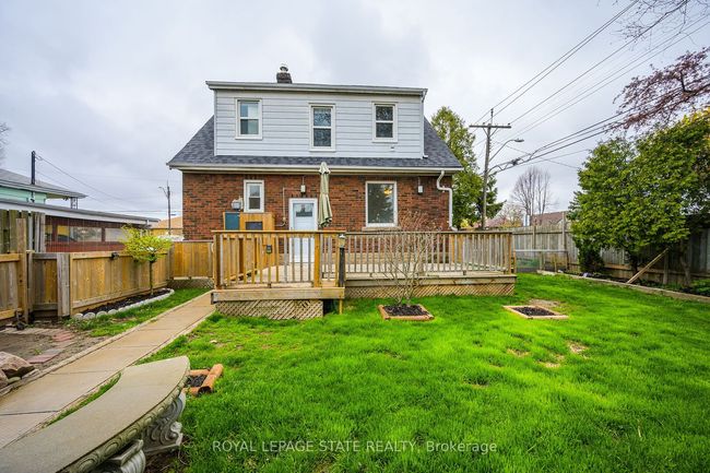 137 Allenby Ave, House other with 3 bedrooms, 3 bathrooms and 7 parking in Hamilton ON | Image 29