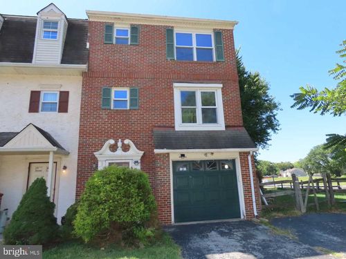 2 Evlon Ct, NEW CASTLE, DE, 19720-5421 | Card Image
