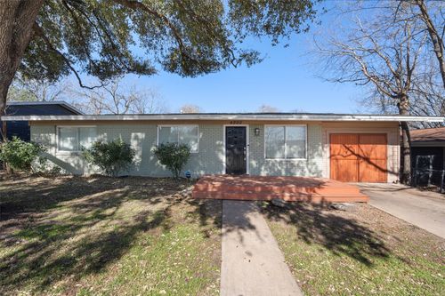 4900 Eastdale Dr, Austin, TX, 78723-6204 | Card Image