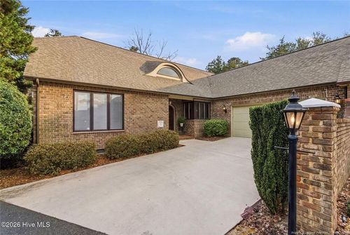 3 Sodbury Ct, Pinehurst, NC, 28374-6707 | Card Image