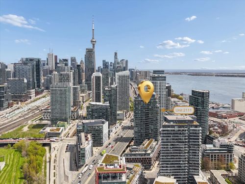 2111-20 Bruyeres Mews, Toronto, ON, M5V0G8 | Card Image