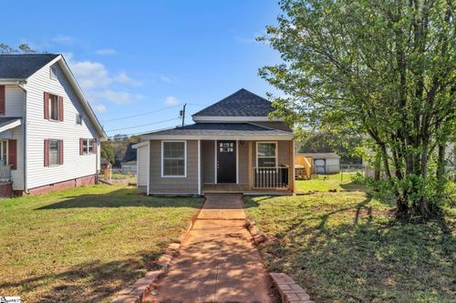 4 Walnut Street, Startex, SC, 29377 | Card Image