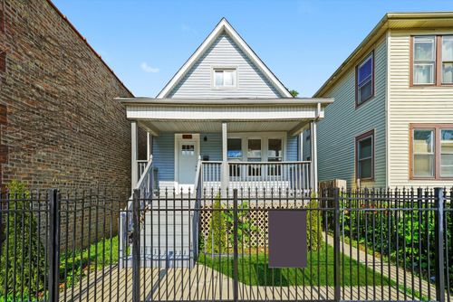 10617 S Wentworth Ave, Chicago, IL, 60628-2541 | Card Image