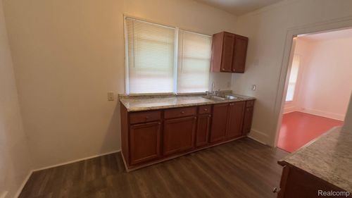 4313 Virginia Park St, Detroit, MI, 48204-2432 | Card Image