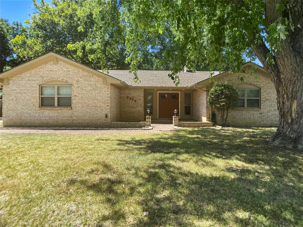Garden Ln, Lawton, OK 73507