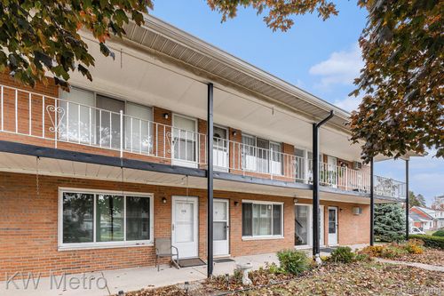 apt-207-2121 Clawson Ave, Royal Oak, MI, 48073-3771 | Card Image