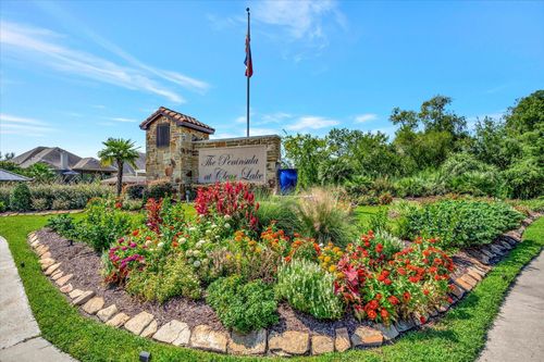 842 Signature Cv, League City, TX, 77573-1526 | Card Image