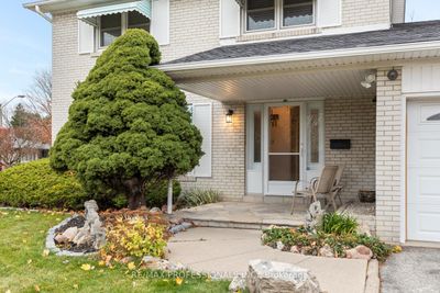 12 Broadfield Dr, House other with 4 bedrooms, 3 bathrooms and 6 parking in Etobicoke ON | Image 2