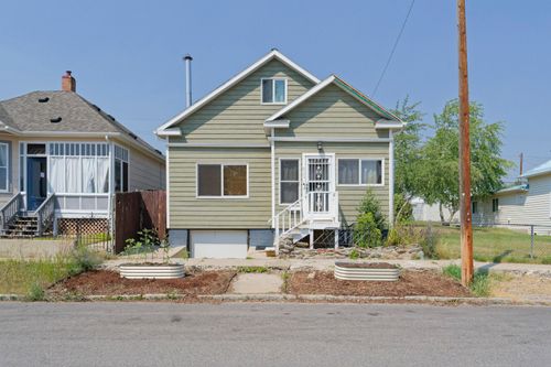 935 Hornet St, Butte, MT, 59701-8528 | Card Image