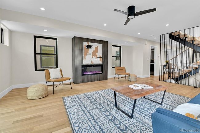 2168 S Ash St, Townhouse with 3 bedrooms, 4 bathrooms and 3 parking in Denver CO | Image 5