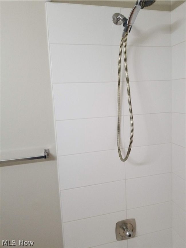 Bathroom with tiled shower | Image 30