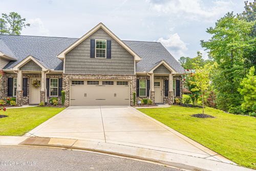 315 Mashie Ct, West End, NC, 27376-9252 | Card Image