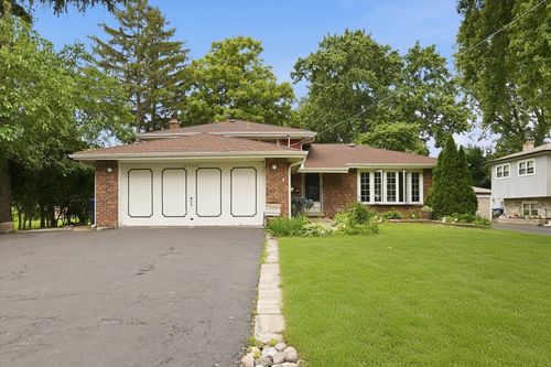 10706 S Neenah Ave, Worth, IL, 60482-1630 | Card Image