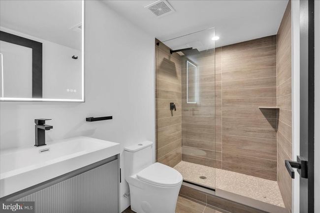 2618 E Hagert St, Townhouse with 3 bedrooms, 3 bathrooms and null parking in PHILADELPHIA PA | Image 25
