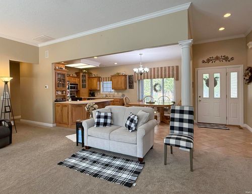 374 S Cross Creek Way, Columbia City, IN, 46725-7508 | Card Image