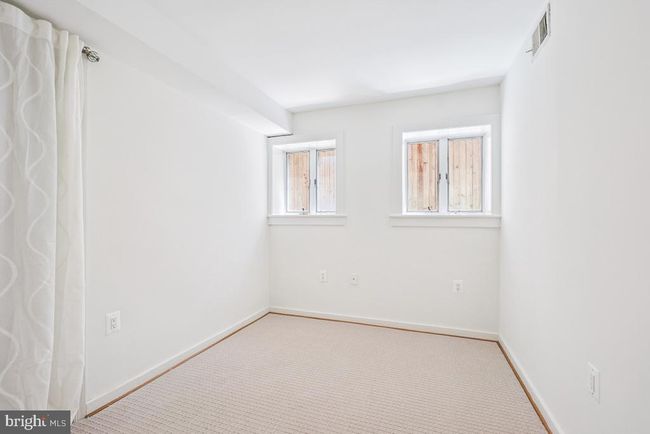 APT-1 - 1738 T St Nw, Condo with 2 bedrooms, 1 bathrooms and null parking in WASHINGTON DC | Image 16
