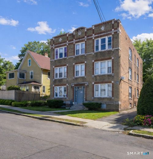 21-23 Glendale Ave, Hartford, CT, 06106 | Card Image