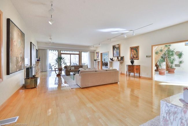 937 Whittier Cres, House other with 7 bedrooms, 8 bathrooms and 16 parking in Mississauga ON | Image 10