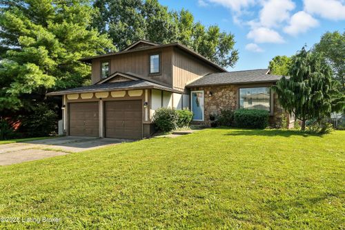 3622 Doe Run Way, New Albany, IN, 47150-9727 | Card Image