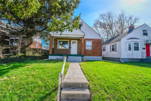 816 S Smithville Rd, Dayton, OH, 45403-3350 | Card Image