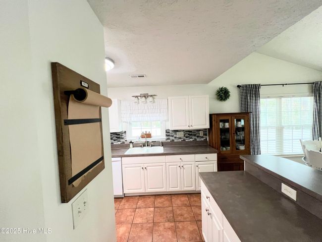 205 Cherry Blossom Ln, House other with 4 bedrooms, 2 bathrooms and 2 parking in Havelock NC | Image 15