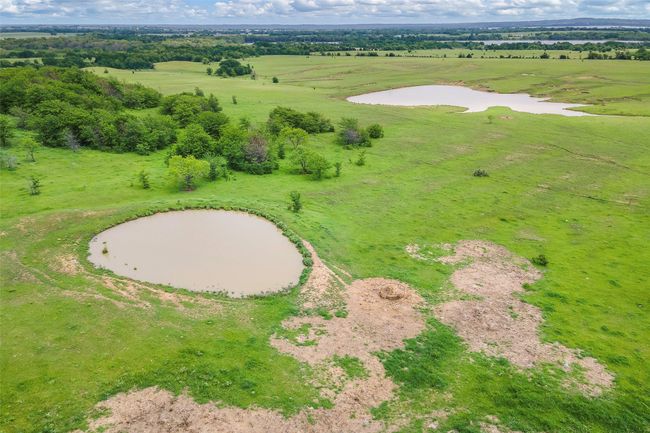 942 Elm Grove Rd, Home with 0 bedrooms, 0 bathrooms and null parking in Valley View TX | Image 12