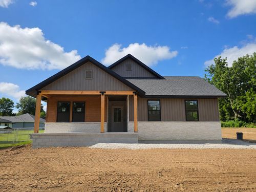 302 W Linn, Marionville, MO, 65705 | Card Image