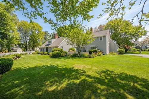 40 Possum Run, Duxbury, MA, 02332-4554 | Card Image