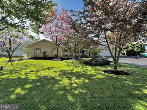 3564 Southwood Dr, EASTON, PA, 18045-5851 | Card Image