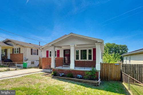 1213 Quo Ave, CAPITOL HEIGHTS, MD, 20743-4115 | Card Image