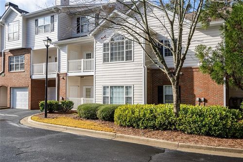 3303-303 Spring Heights Ln Se, Smyrna, GA, 30080-3793 | Card Image
