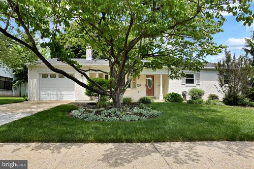 415 Alison Ave, MECHANICSBURG, PA, 17055-6657 | Card Image