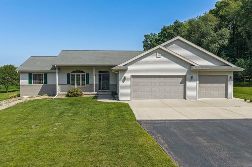 8096 Quail Meadow Ln, Reedsburg, WI, 53959 | Card Image